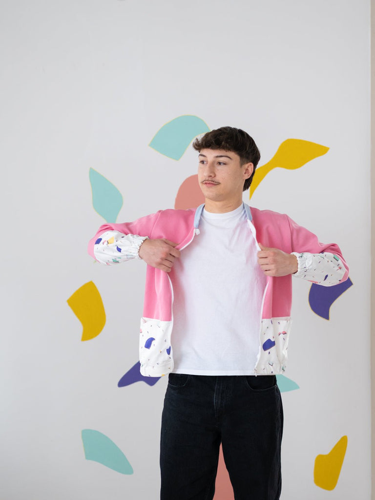 JOJO - ta bomber jacket colorée ! - ASSIAKARA vêtement non genré genderless no gender mode unisexe look androgyne dégenrer degender fashion sur mesure inclusivité inclusif inclusive