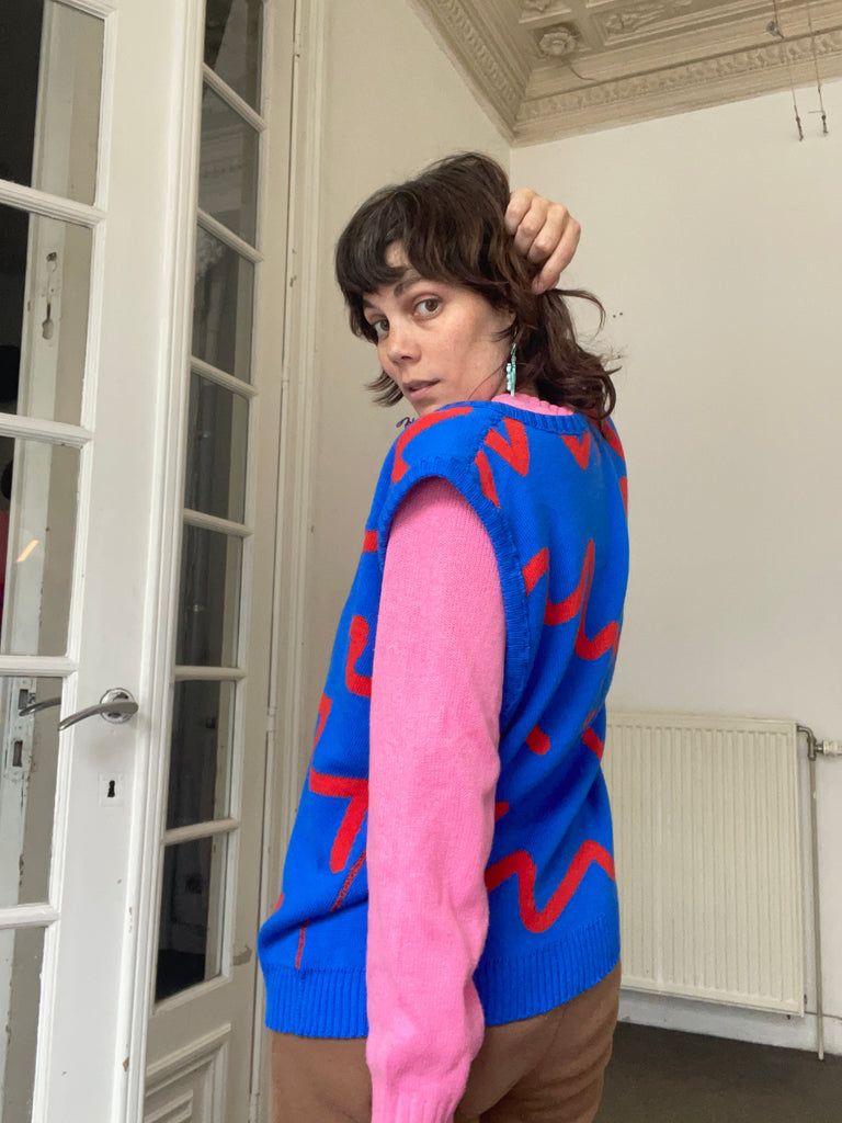 Le GILET coloré! - ASSIAKARA vêtement non genré genderless no gender mode unisexe look androgyne dégenrer degender fashion sur mesure inclusivité inclusif inclusive