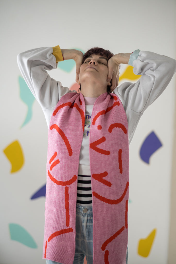 LES ECHARPES 🧣 - ASSIAKARA vêtement non genré genderless no gender mode unisexe look androgyne dégenrer degender fashion sur mesure inclusivité inclusif inclusive