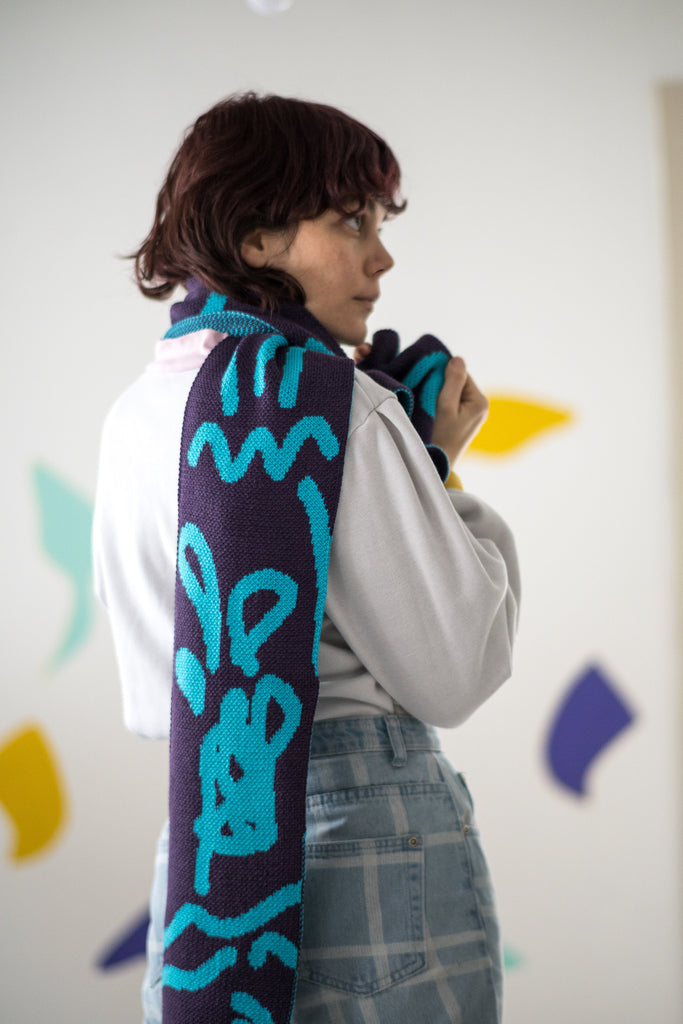 LES ECHARPES 🧣 - ASSIAKARA vêtement non genré genderless no gender mode unisexe look androgyne dégenrer degender fashion sur mesure inclusivité inclusif inclusive