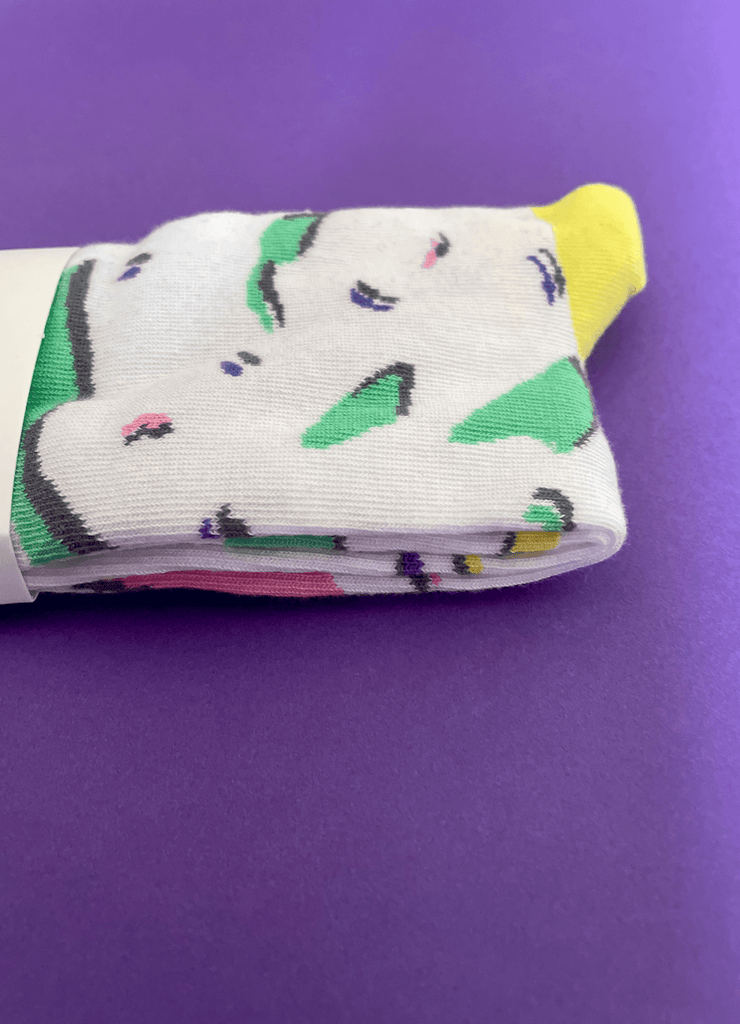 CHAUDEVANT - les chaussettes dépareillées ! - ASSIAKARA vêtement non genré genderless no gender mode unisexe look androgyne dégenrer degender fashion sur mesure inclusivité inclusif inclusive